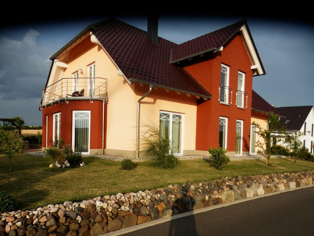 Апартаменты Haus Fernblick Breitungen  Экстерьер фото